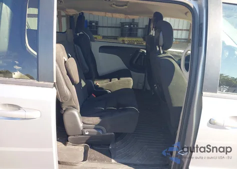 2015 Dodge Grand Caravan Sxt z USA, uszkodzony, nr VIN 2C4RDGCG8FR548341